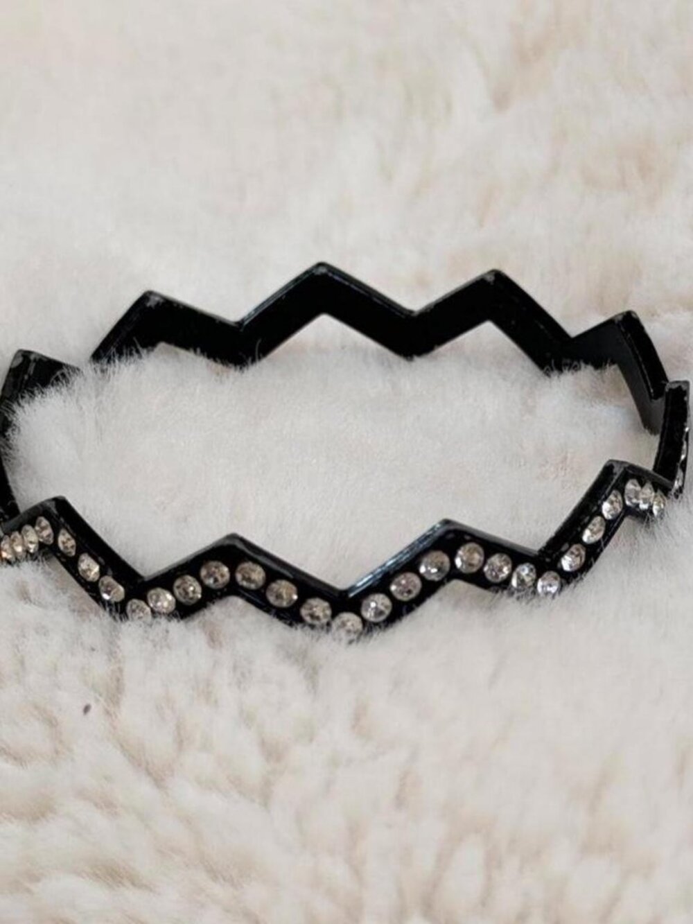 Black Rhinestone Zig Zag Bracelet